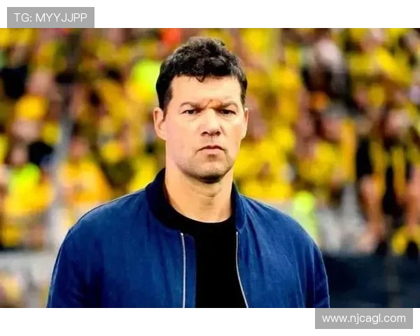 拜仁小将卡尔经纪人巴拉克偶像厄德高仍在上学中