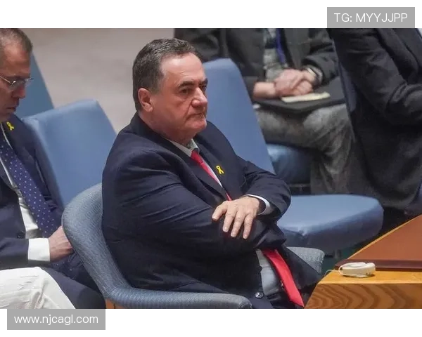 帕金斯坦言对戴维斯训练营前状态感到失望期待他能迅速调整状态 帕金斯坦言对戴维斯训练营前状态感到失望期待他能迅速调整状态